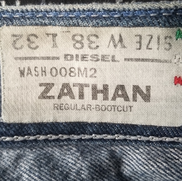 Diesel "Zathan" Jeans - Picture 3 of 12